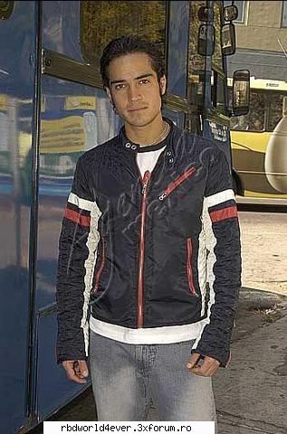 *~*Poze*~* - **Chris_Pollito** - Poncho
