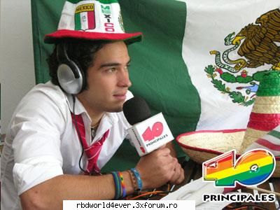 *~*Poze*~* - **Chris_Pollito** - Poncho