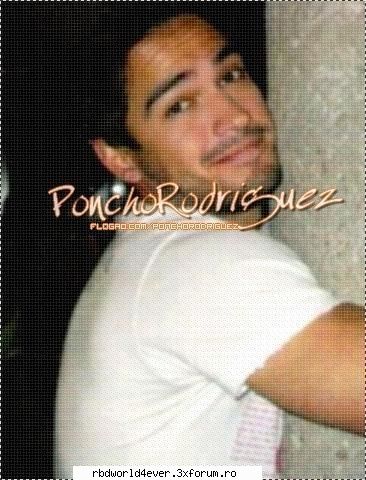 *~*Poze*~* - **Chris_Pollito** - Poncho