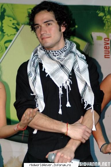 *~*Poze*~* - **Chris_Pollito** - Poncho