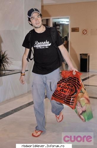 *~*Poze*~* - **Chris_Pollito** - Poncho