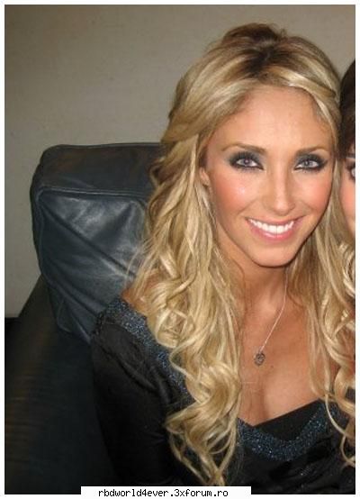*~Poze*~ - **Chris_Pollito** - Anahi