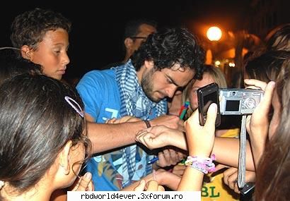*~*Poze*~* - bebita_angelita - Poncho
