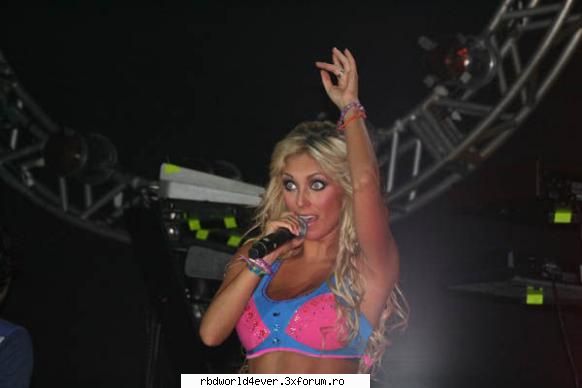 *~Poze*~ - bebita_angelita - Anahi