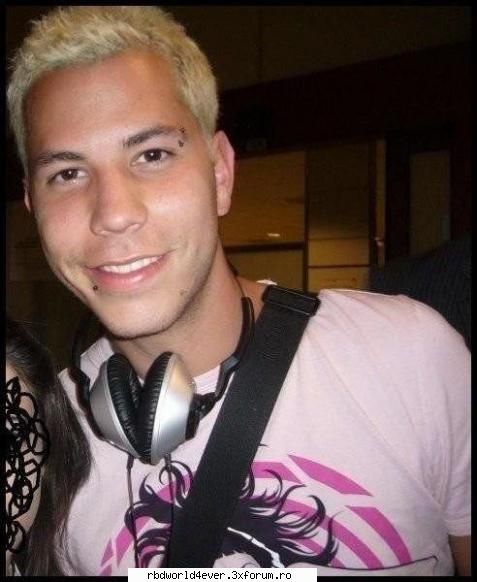 **Poze** - anahi_princessa - Christian