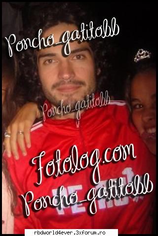 *~*Poze*~* - **Chris_Pollito** - Poncho