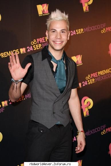 **Poze** - anahi_princessa - Christian