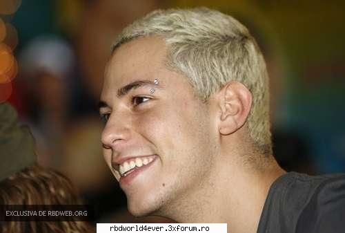 **Poze** - **Chris_Pollito** - Christian