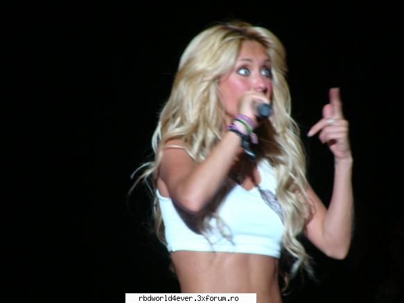 *~Poze*~ - **Chris_Pollito** - Anahi