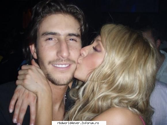 *~Poze*~ - **Chris_Pollito** - Anahi