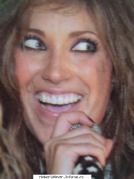 *~Poze*~ - **Chris_Pollito** - Anahi