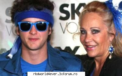 ~Poze~ - **Chris_Pollito** - Christopher