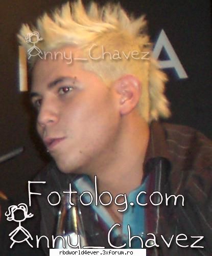 **Poze** - anahi_princessa - Christian
