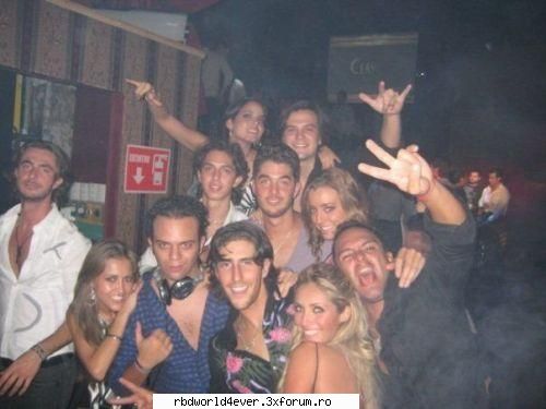 *~Poze*~ - **Chris_Pollito** - Anahi