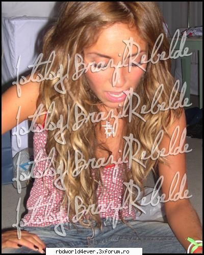*~Poze*~ - **Chris_Pollito** - Anahi