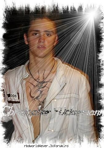 ~Poze~ - **Chris_Pollito** - Christopher