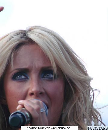 *~Poze*~ - **Chris_Pollito** - Anahi