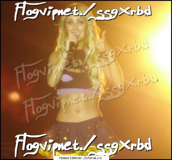 *~Poze*~ - **Chris_Pollito** - Anahi