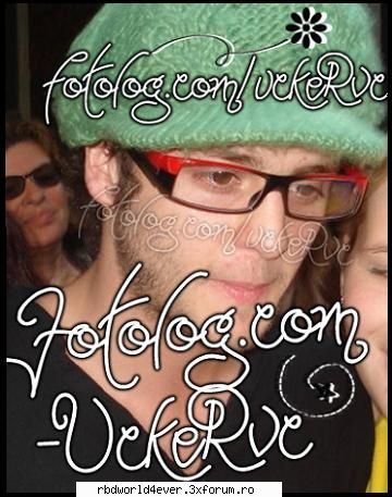 ~Poze~ - **Chris_Pollito** - Christopher