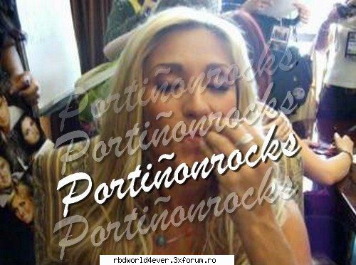 *~Poze*~ - **Chris_Pollito** - Anahi