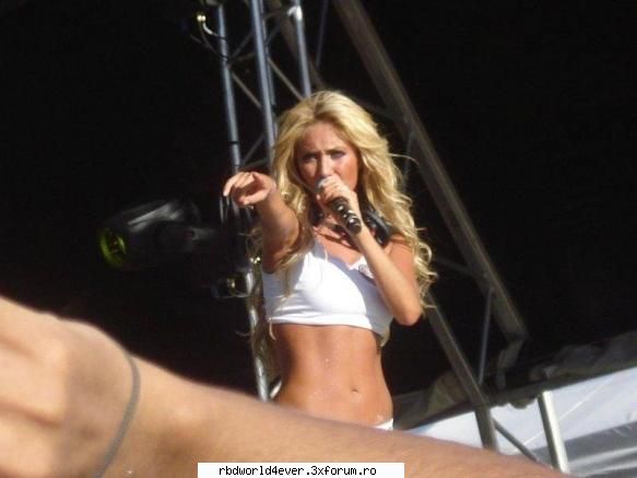 *~Poze*~ - **Chris_Pollito** - Anahi