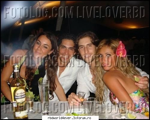 *~Poze*~ - **Chris_Pollito** - Anahi