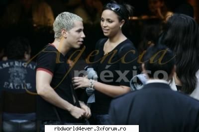 **Poze** - anahi_princessa - Christian