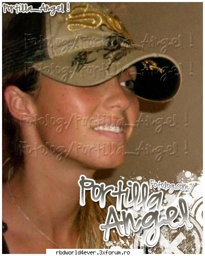 *~Poze*~ - **Chris_Pollito** - Anahi