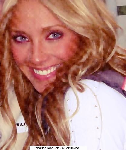 *~Poze*~ - anahi_princessa - Anahi