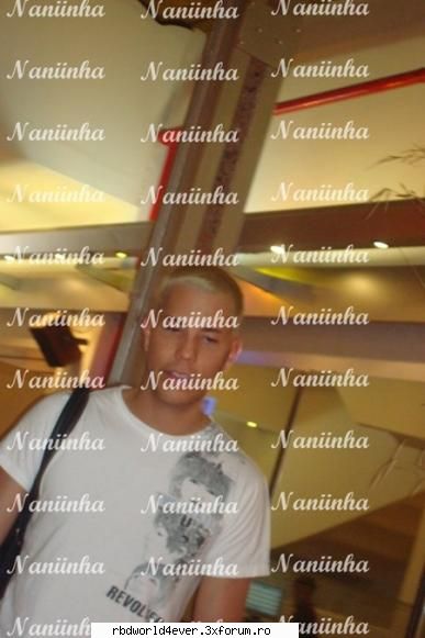 **Poze** - anahi_princessa - Christian