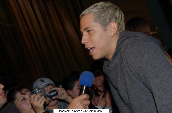 **Poze** - anahi_princessa - Christian