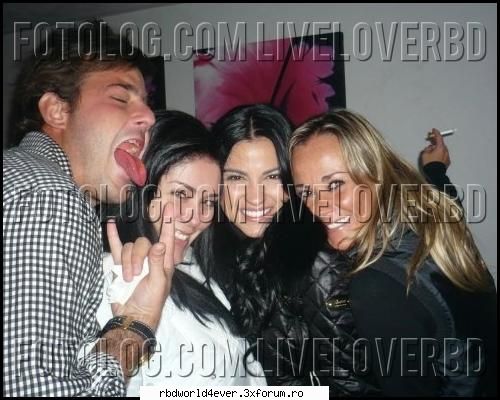 Poze - **Chris_Pollito** - Maite
