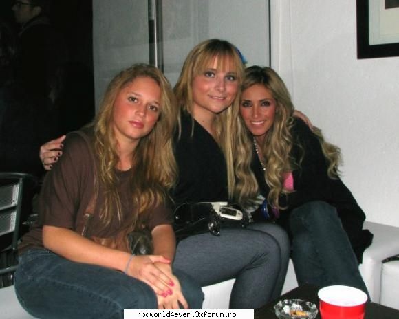 *~Poze*~ - **Chris_Pollito** - Anahi