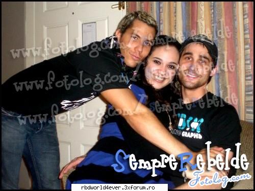 **Poze** - anahi_princessa - Christian