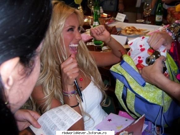 *~Poze*~ - anahi_princessa - Anahi