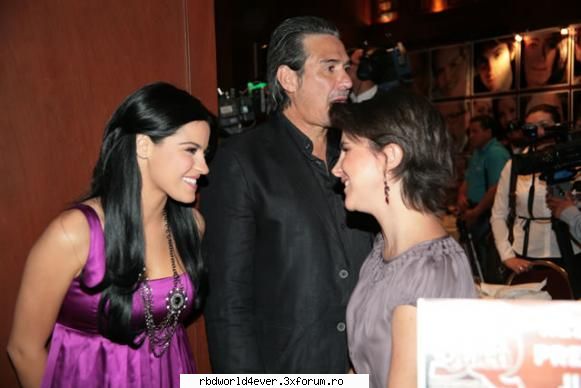 Poze - anahi_princessa - Maite