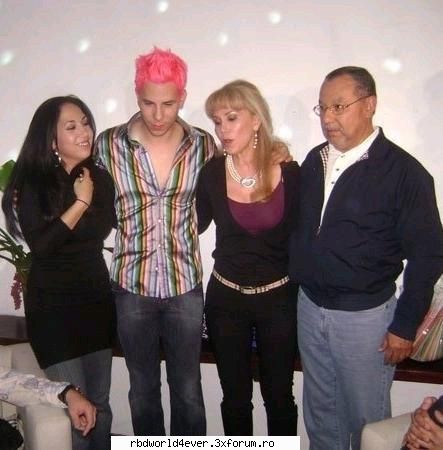 **Poze** - anahi_princessa - Christian