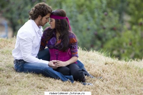 Poze - anahi_princessa - Maite