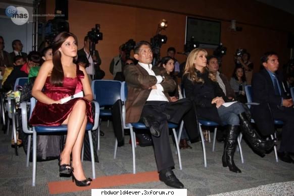 Poze - anahi_princessa - Maite