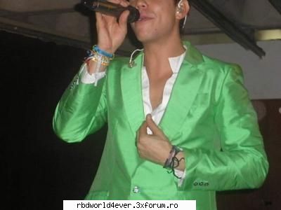 **Poze** - anahi_princessa - Christian