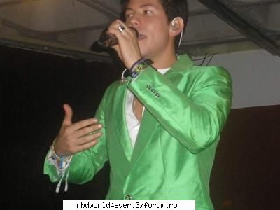 **Poze** - anahi_princessa - Christian