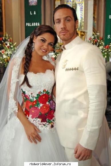 Poze - anahi_princessa - Maite
