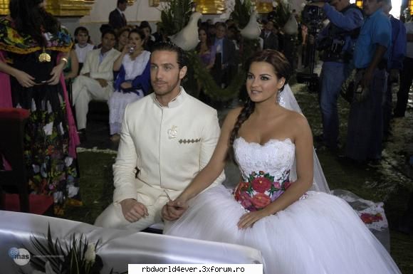 Poze - anahi_princessa - Maite