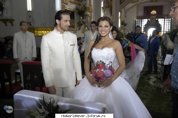 Poze - anahi_princessa - Maite
