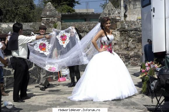 Poze - anahi_princessa - Maite