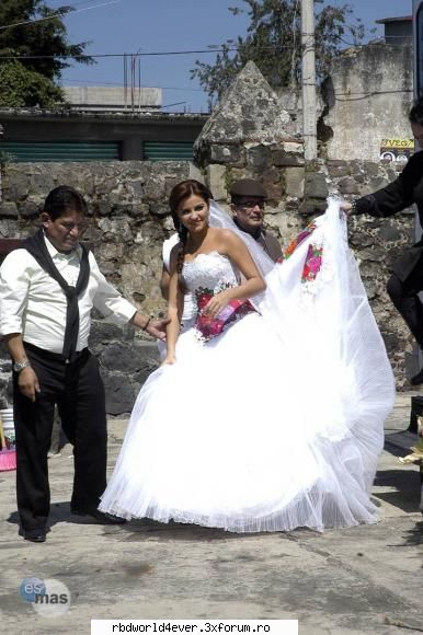 Poze - anahi_princessa - Maite