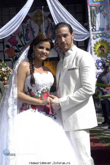 Poze - anahi_princessa - Maite