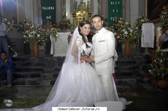Poze - anahi_princessa - Maite