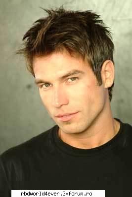 Rafael Amaya - **Chris_Pollito** - Actori/Actritze