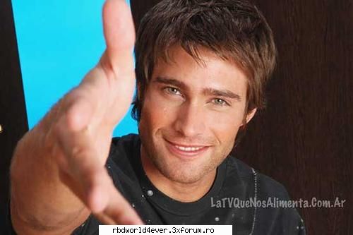 *Rodrigo Guirao* - **Chris_Pollito** - Actori/Actritze